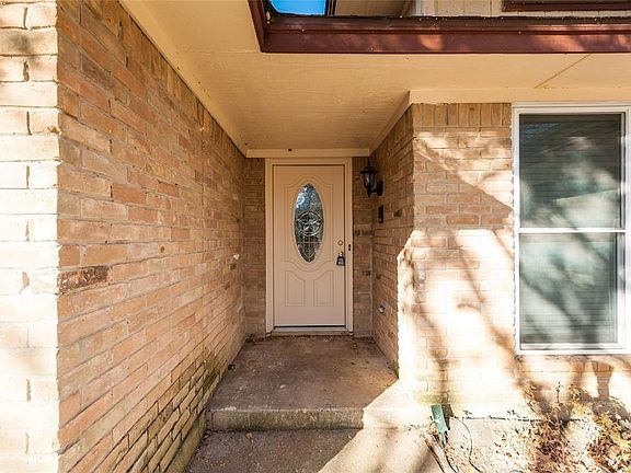 4th image of 13 Oak Cir