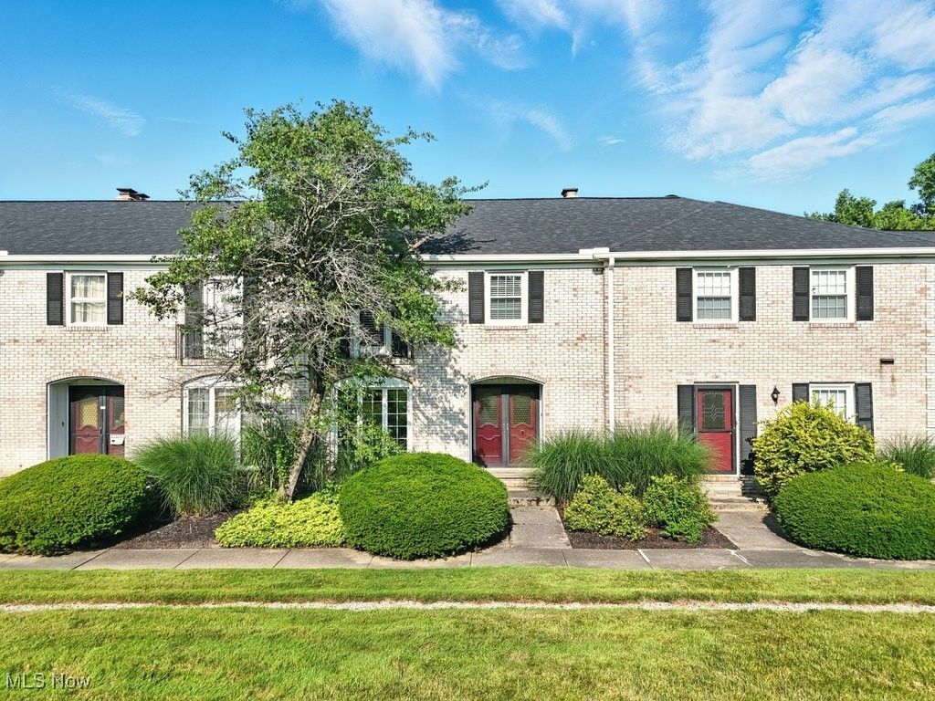 Real estate listing image