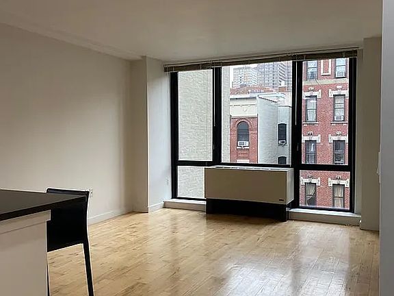 5th image of 1595 Lexington Ave APT 5G
