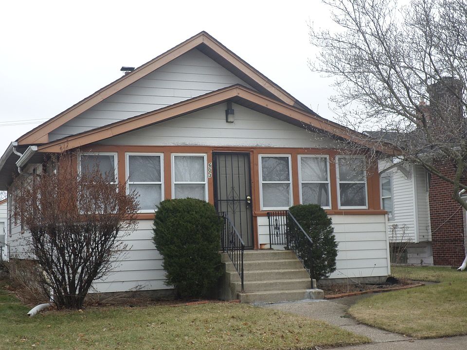 1st image of 603 Greenbay Ave #1