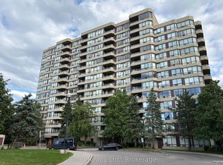 91 Townsgate Dr #710, Vaughan, ON L4J8E8