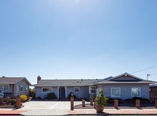 6255 Cresthaven Dr, La Mesa, CA 91942