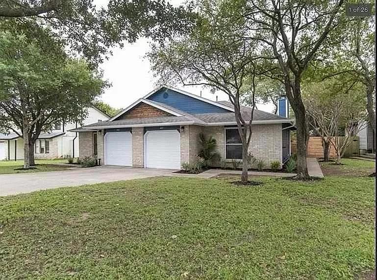 1st image of 405 Cypress Ln