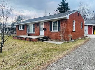 2060 Carleton West Rd, Carleton, MI 48117