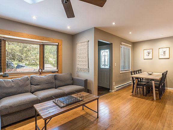 2nd image of 10 Sequoia Ct