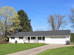 14333 Spring Valley Dr, Novelty, OH 44072