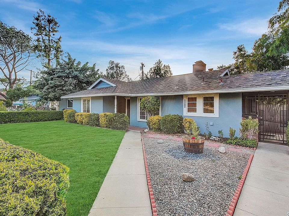 1st image of 10719 Sevenhills Dr
