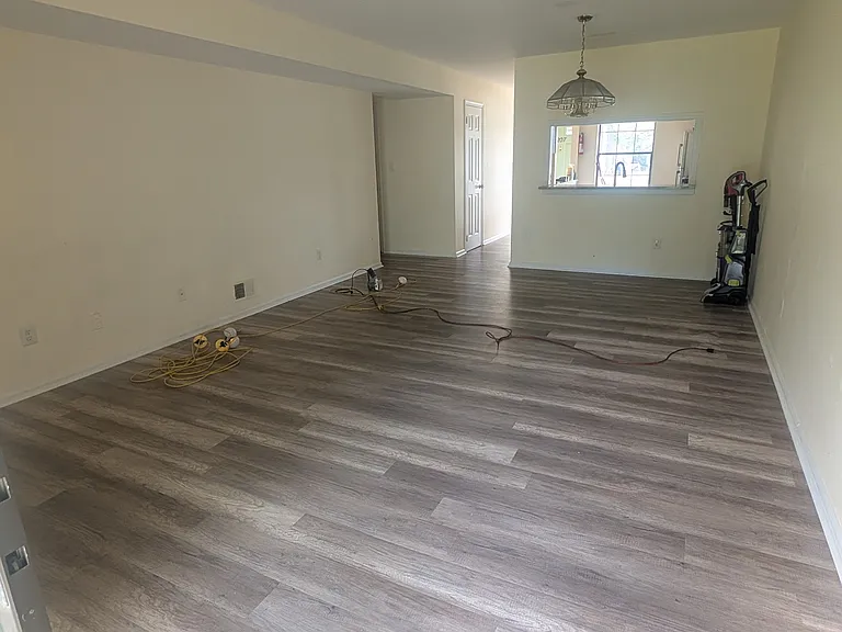 207 Woodbridge Commons Way #207 — Photo 6