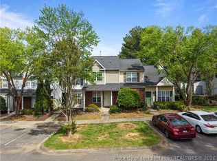 622 Emerald Cove Dr, Charlotte, NC 28262