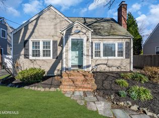 24 Saint Nicholas Pl, Red Bank, NJ 07701