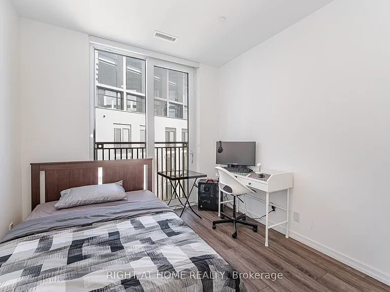 7890 Jane St #508 — Photo 22