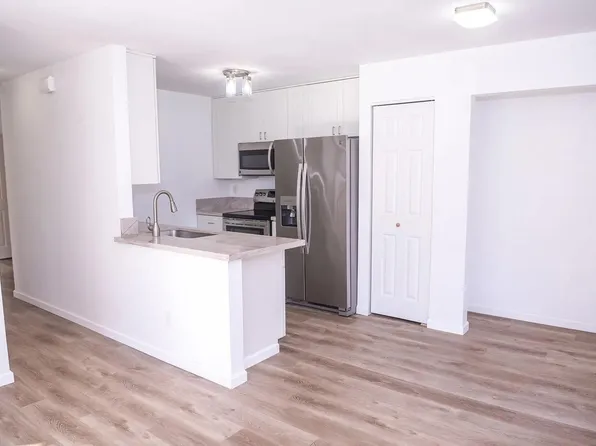 80 Waiaka Ln, Wailuku, HI 96793