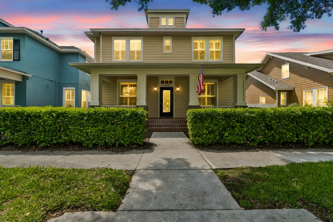 DSC_4727 day to dusk.jpeg