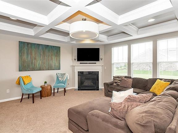 3rd image of 15379 McClarnden Dr