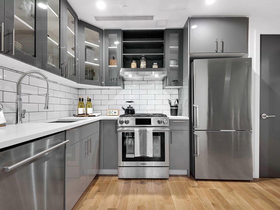1st image of 4121 23rd St APT 9B