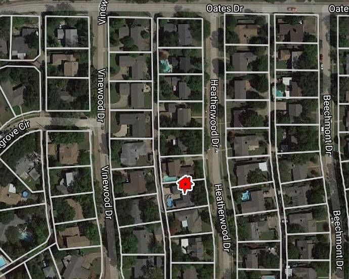 1st image of 2641 Heatherwood Dr