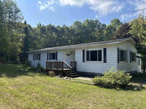 2247 Ridge Rd, Farwell, MI 48622