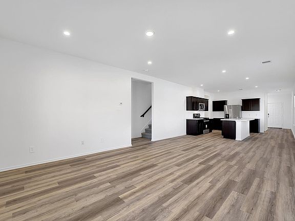 2nd image of 1835 Evening Vista Dr
