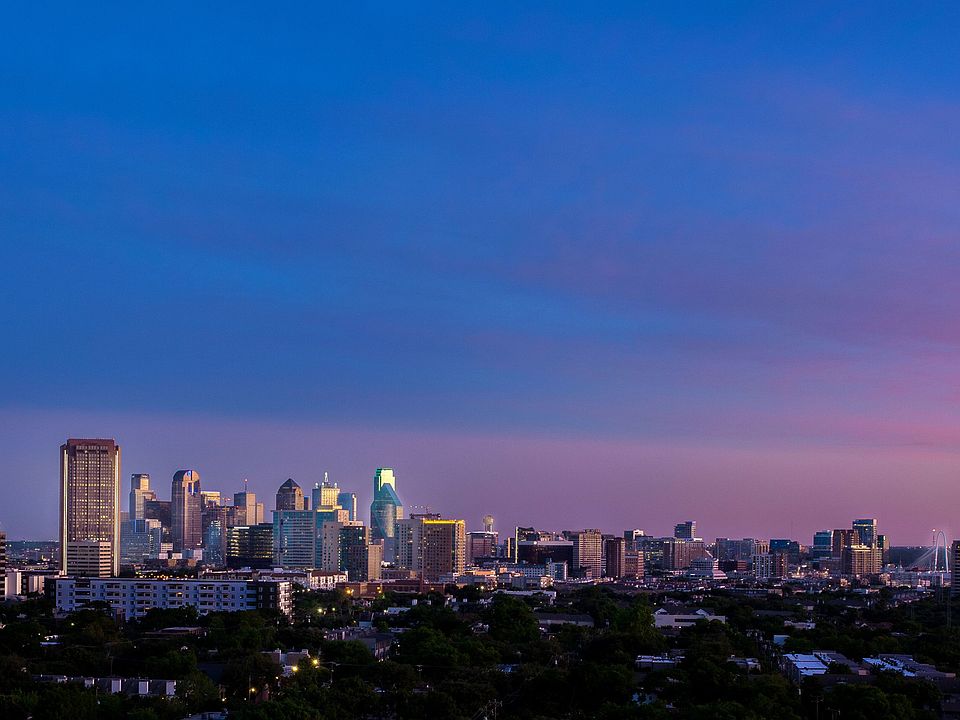 1_01DowntownView1.jpg