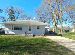 1002 North St, Mazon, IL 60444