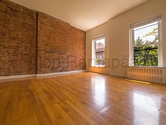 Rented by (Legacy) NY Quality Living Uptown | media 20
