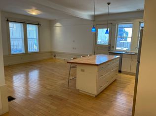 3172 25th St, San Francisco, CA 94110