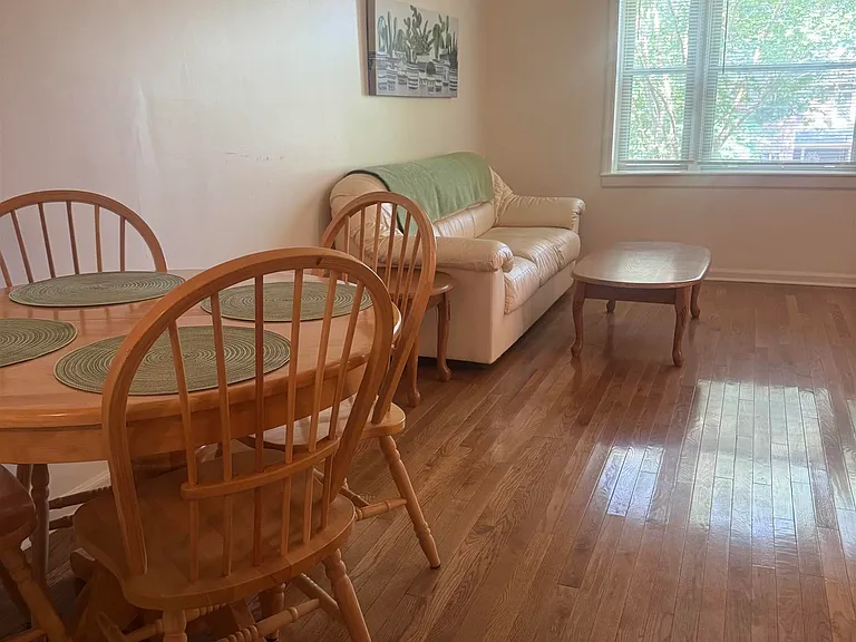 2132 Belle Grove Dr SW — Photo 13