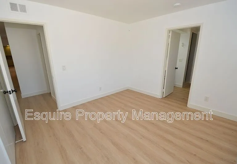13515 W Telegraph Rd — Photo 31