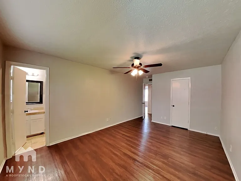 7145 Romford Way — Photo 12