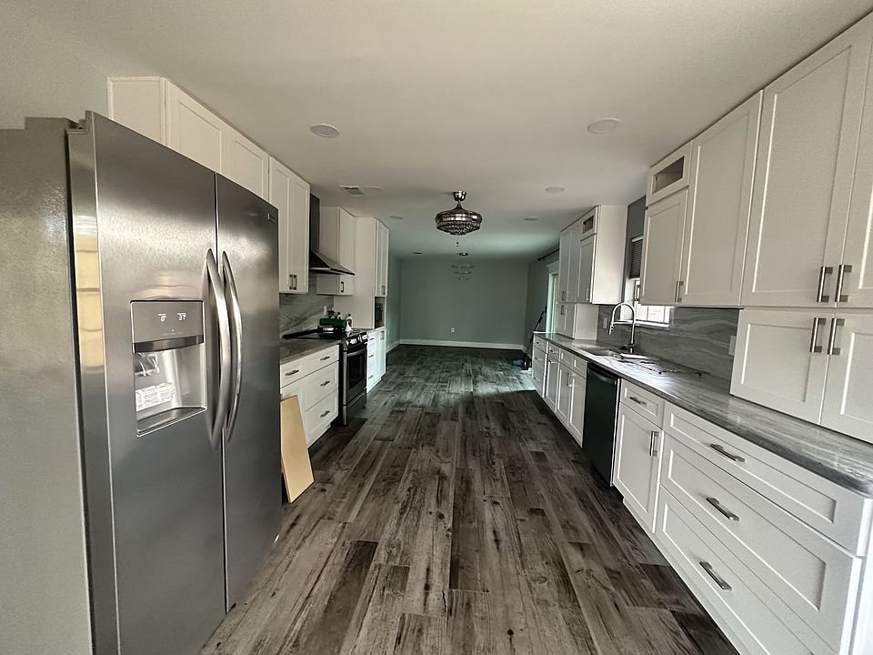 1st image of 808 Linden Ave