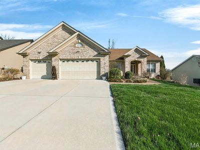 1521 Hibernation Holw, Wentzville, MO, 63385