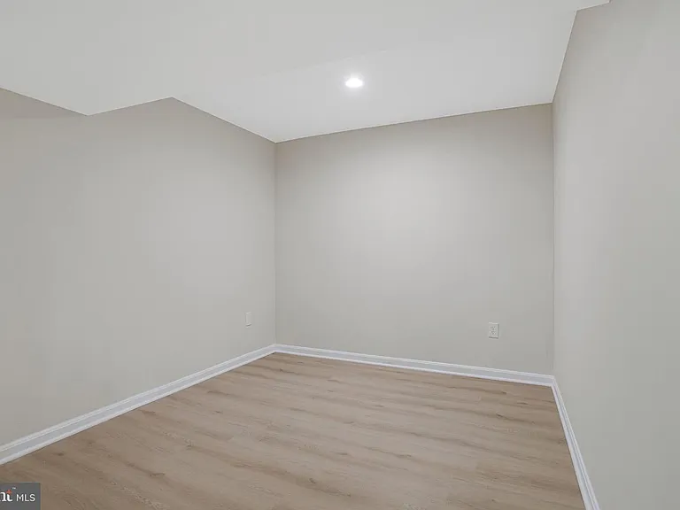 11630 Sun Circle Way — Photo 27