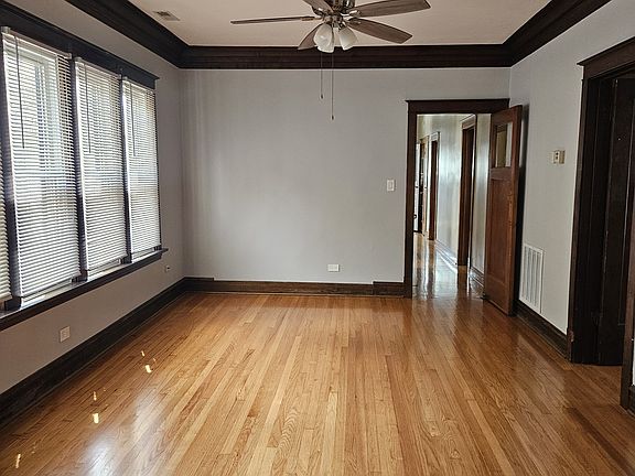 3rd image of 2954 N Keating Ave Floor 2