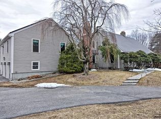 18 Waters Rd, Sutton, MA 01590