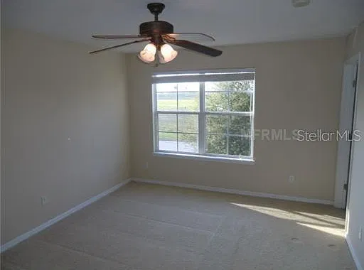 3 bed, 2.5 bath, 1366 sqft, $2,300 — Photo 4
