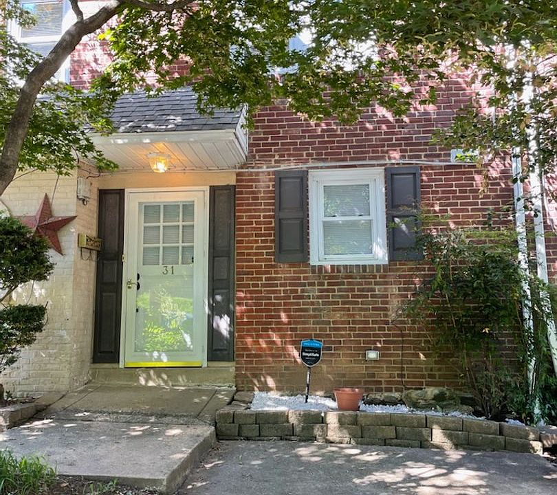 1st image of 31 N Cannon Dr