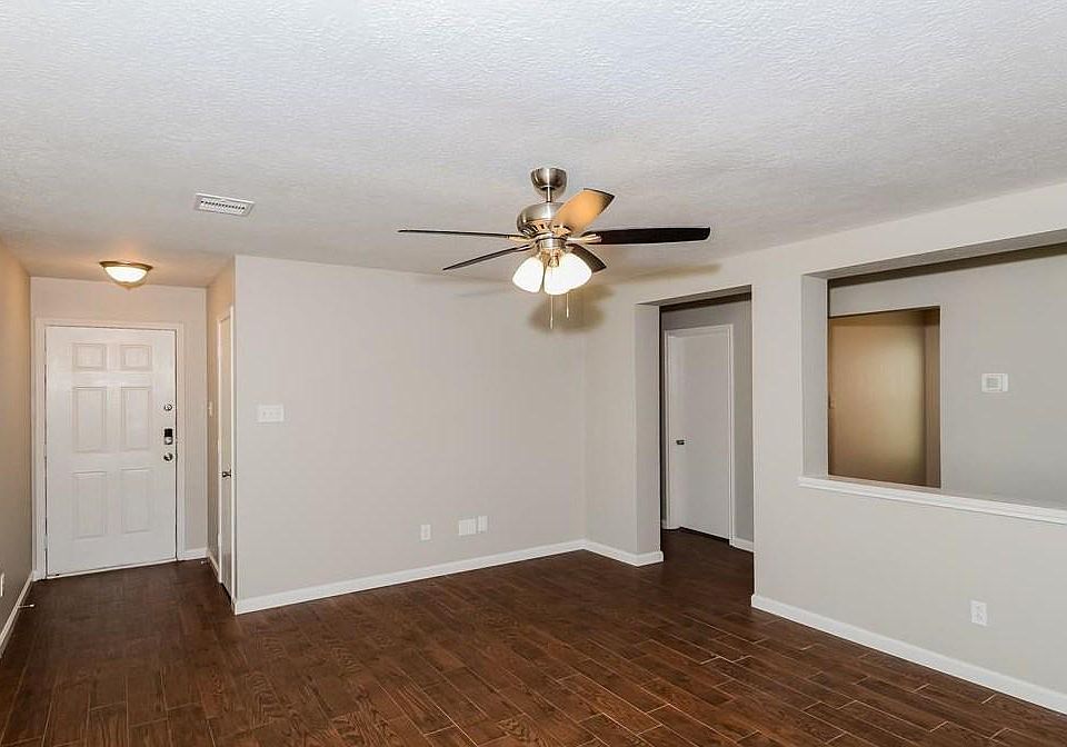 1st image of 771 Balsam Crossing Ln