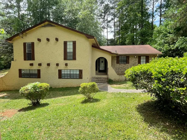 1110 Apollo Dr SW, Atlanta, GA 30331