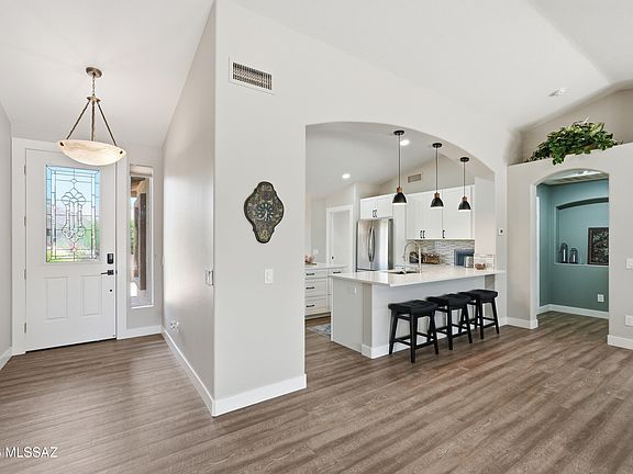 5th image of 1017 N Cowboy Canyon Dr