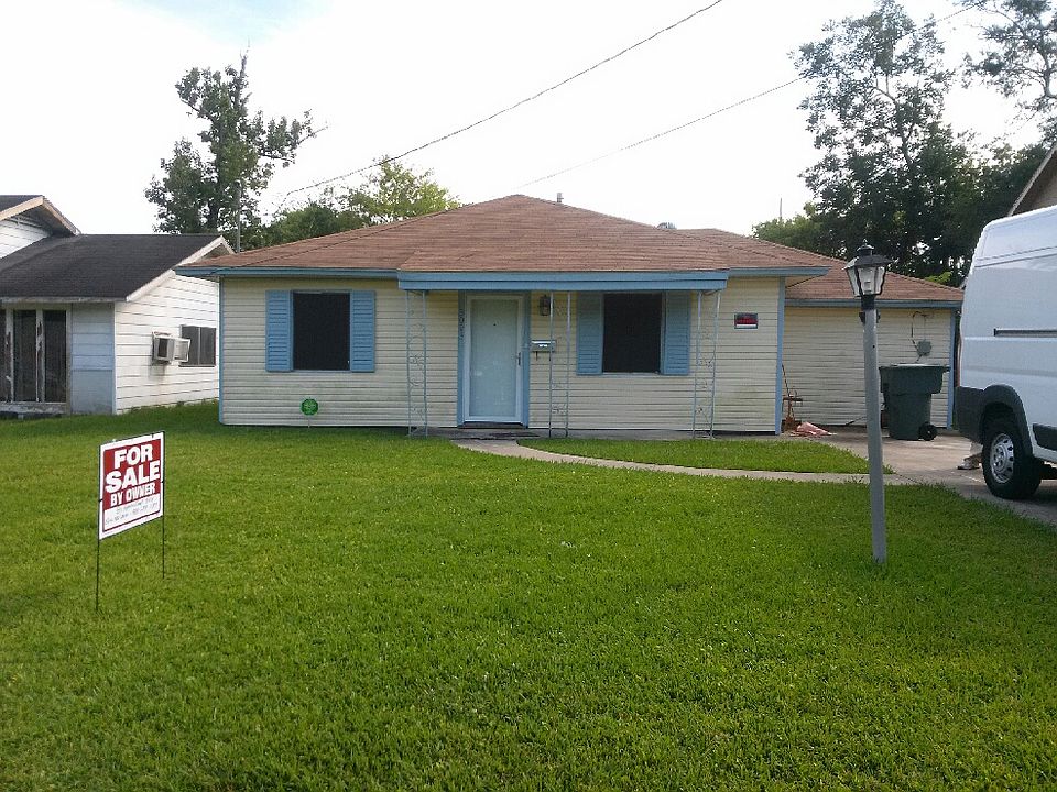1st image of 3093 Rockwell St