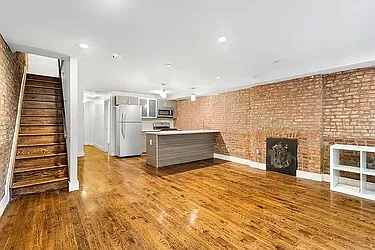 Rented by Safdie Realty Group