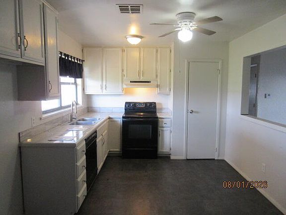 2nd image of 150 Dainty Cir