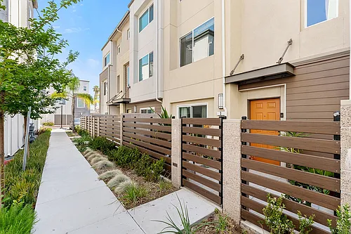 14055 Ruby Ln Photo 1