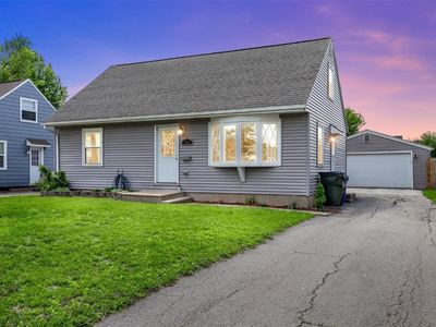 1512 8th St NW, Cedar Rapids, IA, 52405