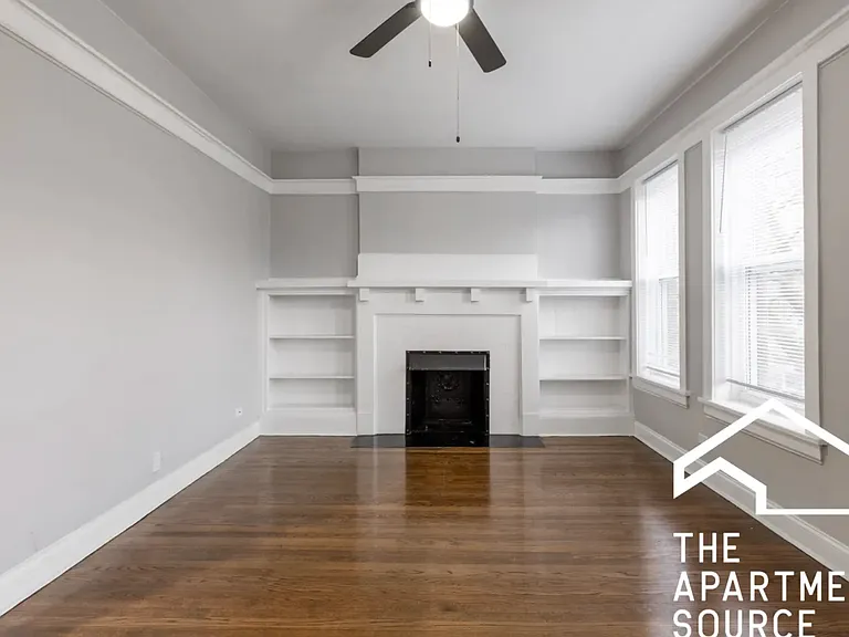 6252 N Lakewood Ave #1 — Photo 2
