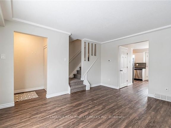 2nd image of 205 Carlyle Dr #45
