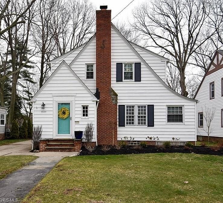 1st image of 4029 W 204th St