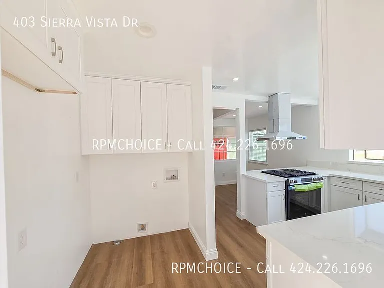 403 Sierra Vista Dr — Photo 6