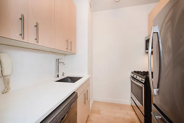 Rented by Living New York | media 56