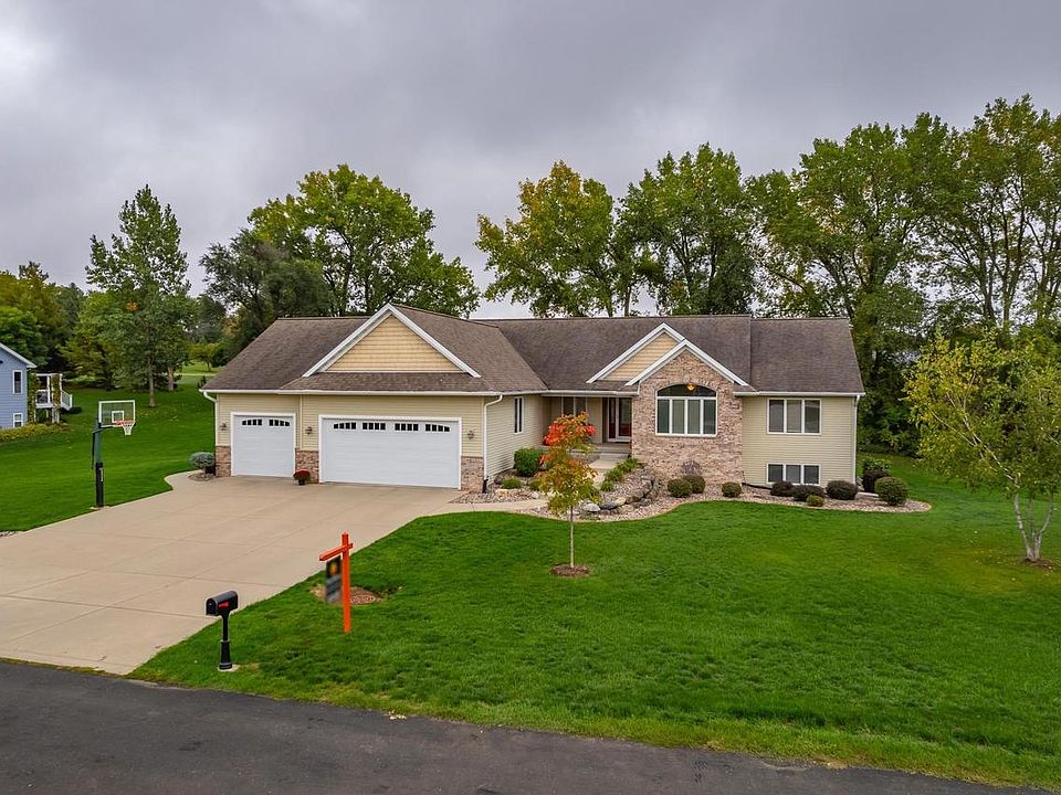 2917 Grandview Circle, Sun Prairie, WI 53590 Zillow